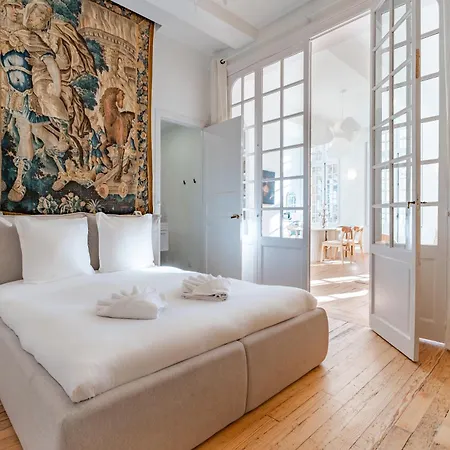 Elegant Place Du Parlement Pour 4 Personnes Apartmán *