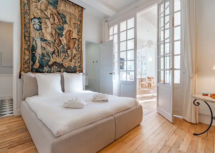 Elegant Place Du Parlement Pour 4 Personnes Appartement *