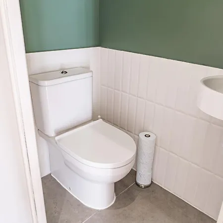 Apartment Elegant Place Du Parlement Pour 4 Personnes *